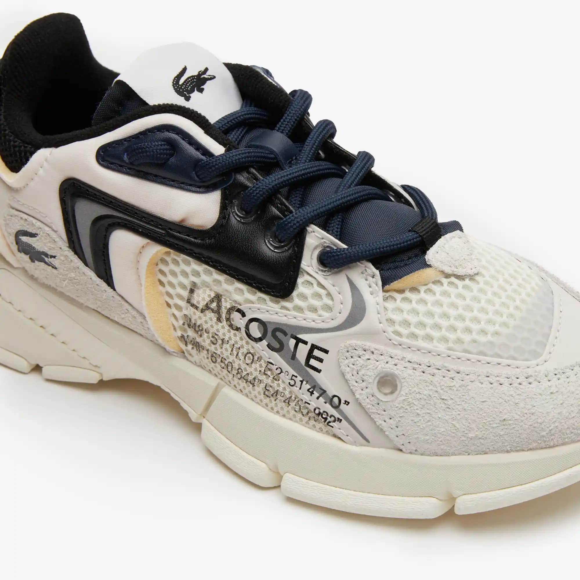 Spor Sneakerların Moda ve Konfordaki Yeri Günümüzde Popülerlik Nedenleri