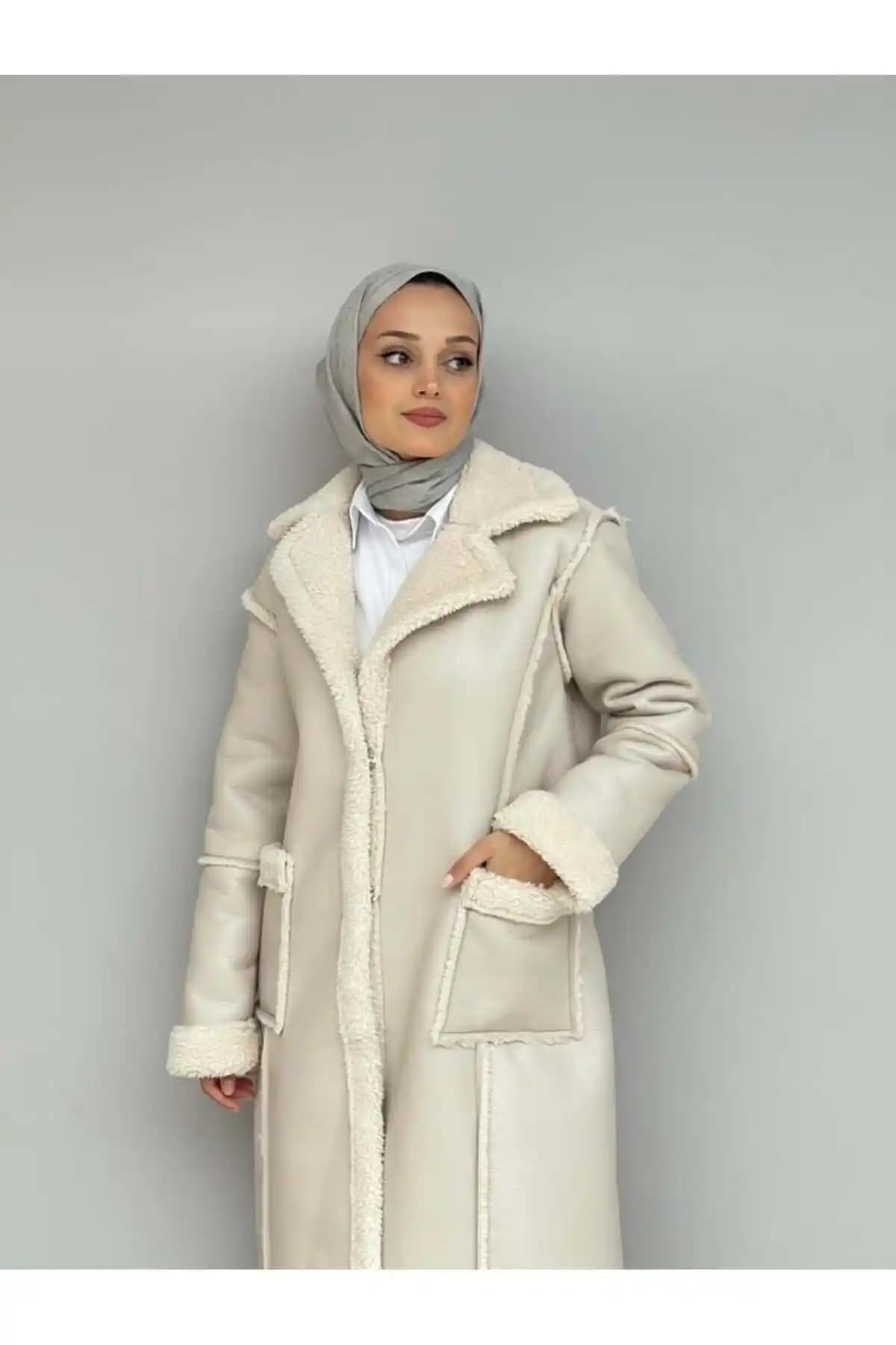 Suni Yünlü Kabanlar: Çevre Dostu ve Şık Kış Giyim Seçenekleri