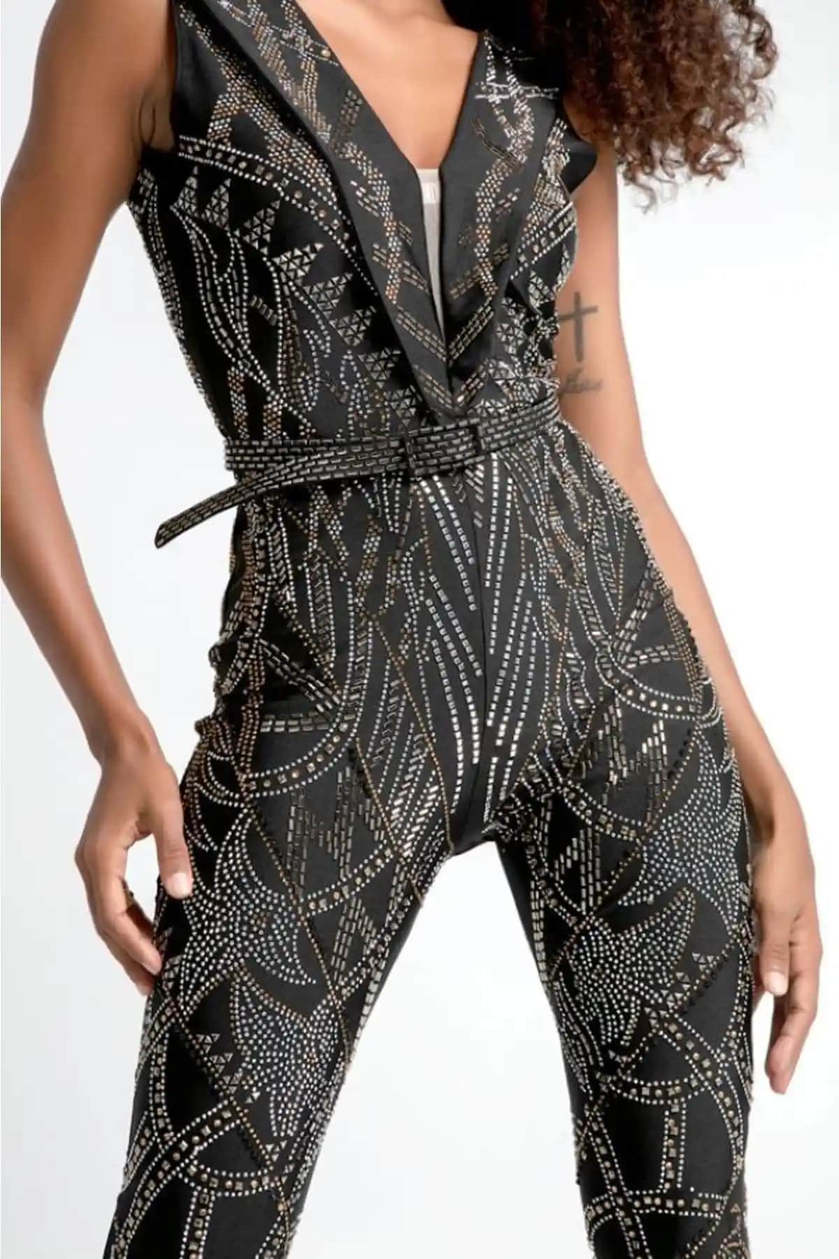 Taşlı Tulum Modasında Güncel Trendler ve Kombinasyon İpuçları