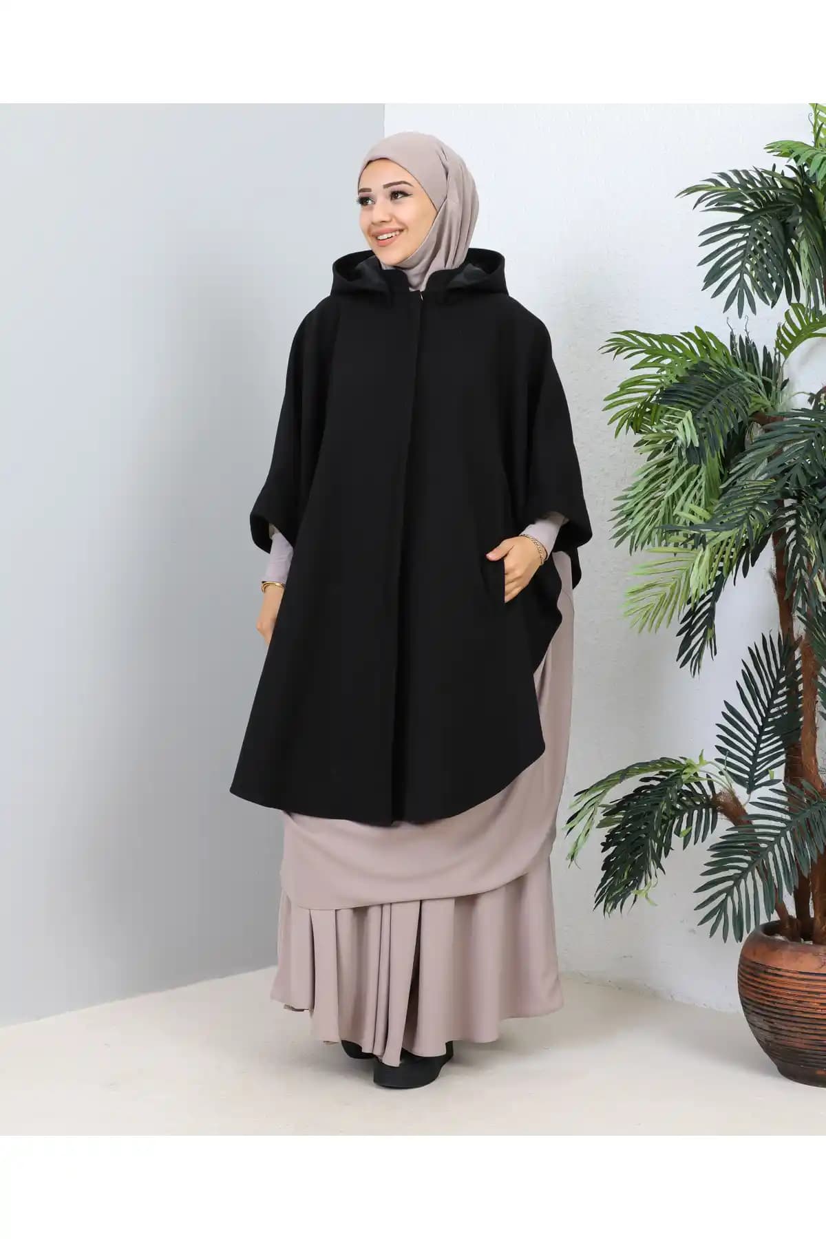 Tesettür Panço ve Çarşaf Üstü Panço Modelleri Günümüz Moda Trendleri ve Kullanım Önerileri