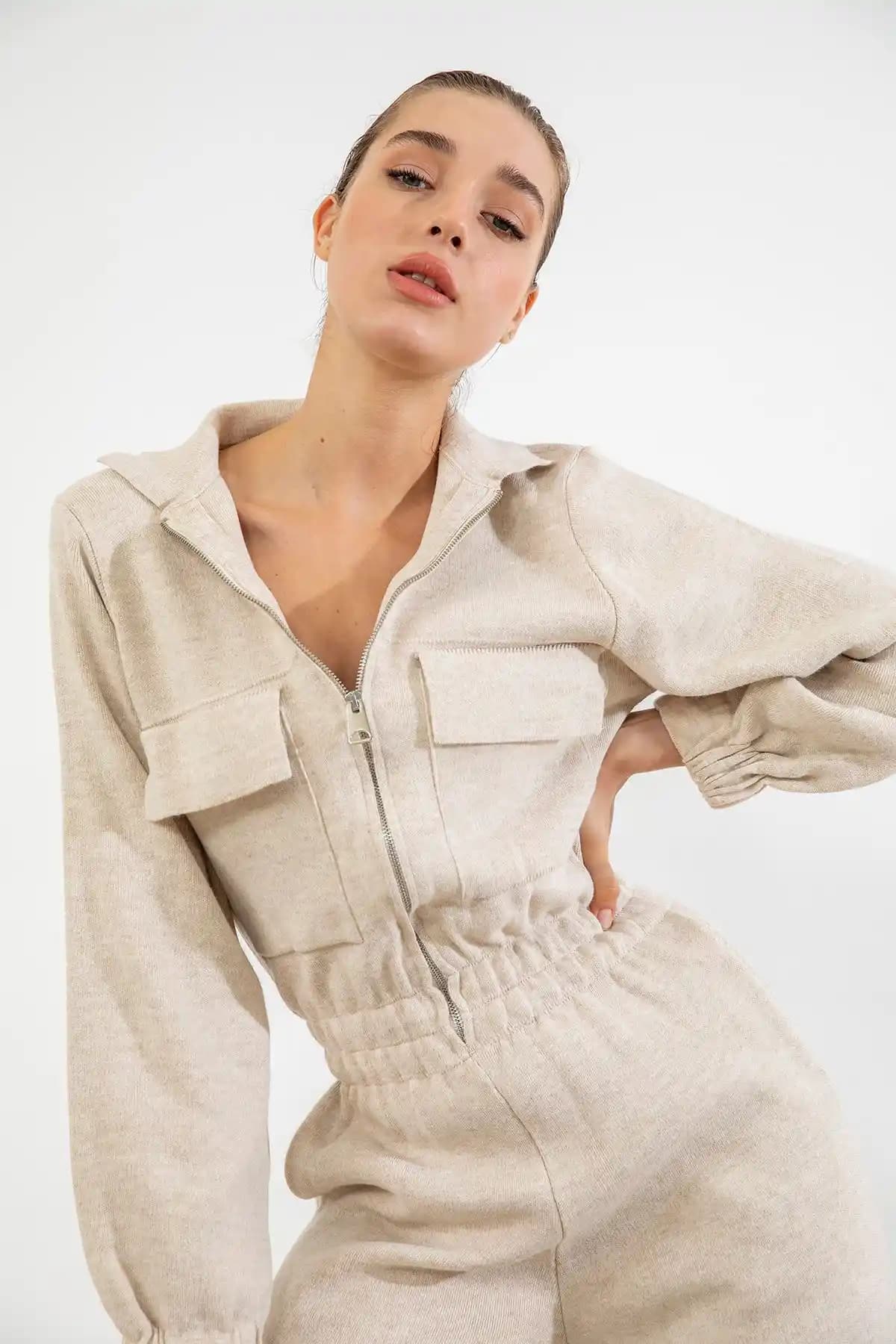 Triko Tulum Nedir ve Neden Çocuklar İçin Popüler Bir Giyim Tercihi Oluyor?