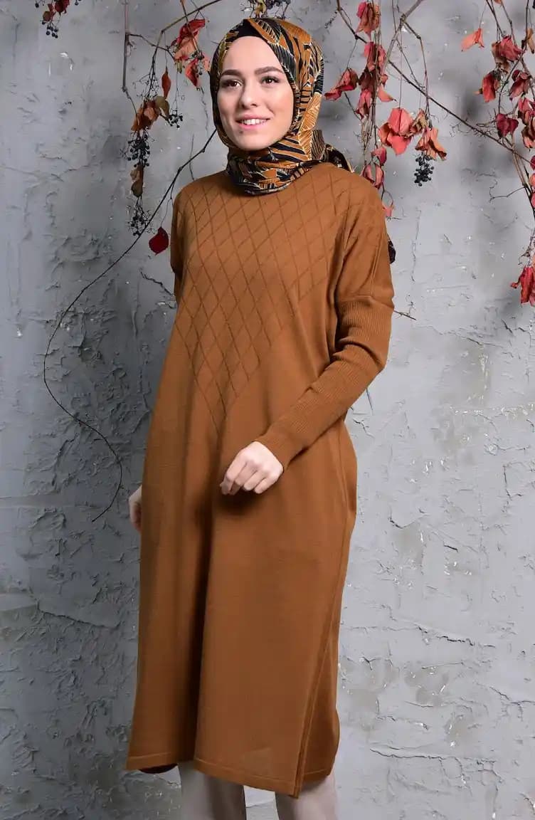 Triko Tunik Modelleri ve Stil İpuçlarıyla Güncel Kadın Giyim Trendleri