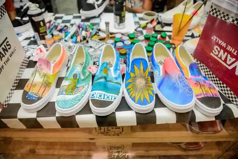 Vans Ayakkabıları ve Sokak Modasındaki Yeri: Konfor ve Stil Analizi