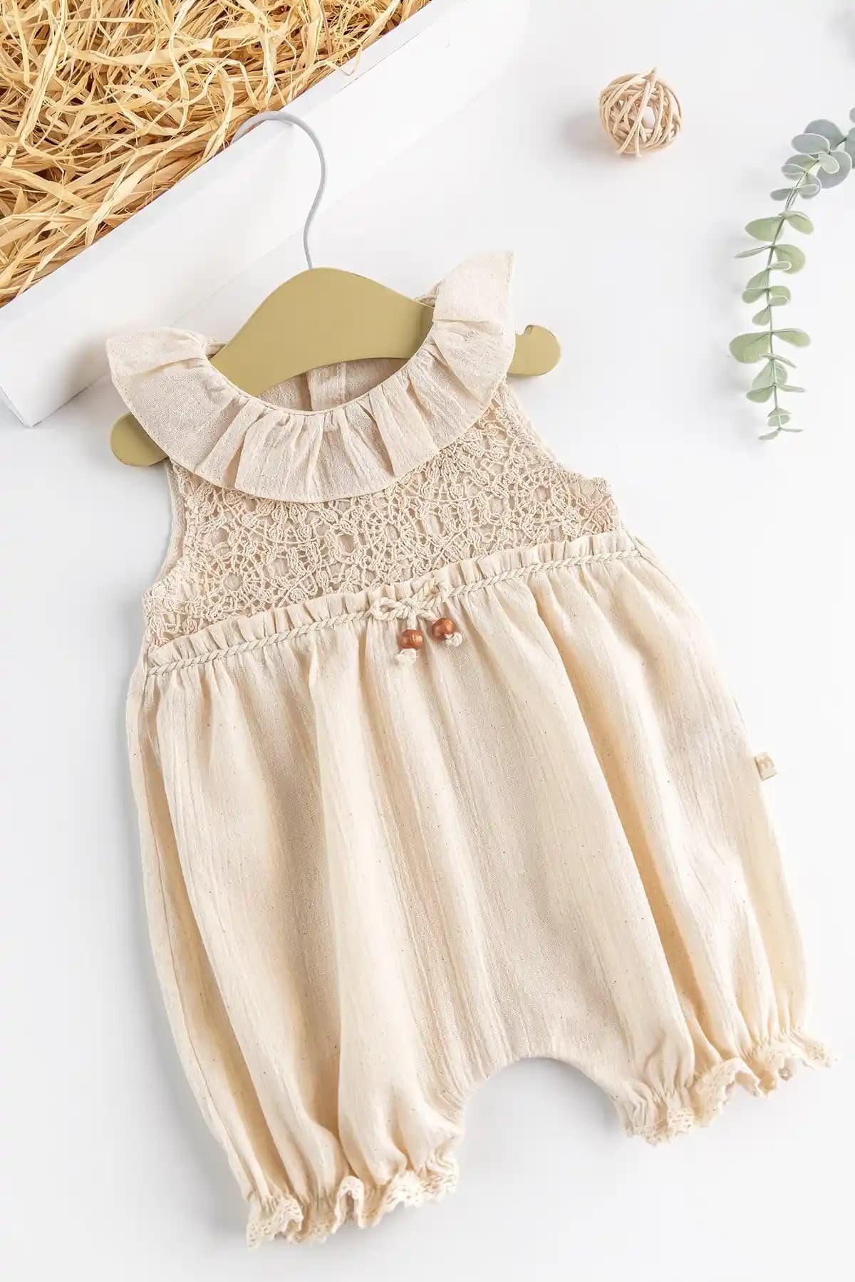 Yazlık Bebek Tulumları ile Yaz Aylarında Konfor ve Şıklığı Bir Arada Yakala