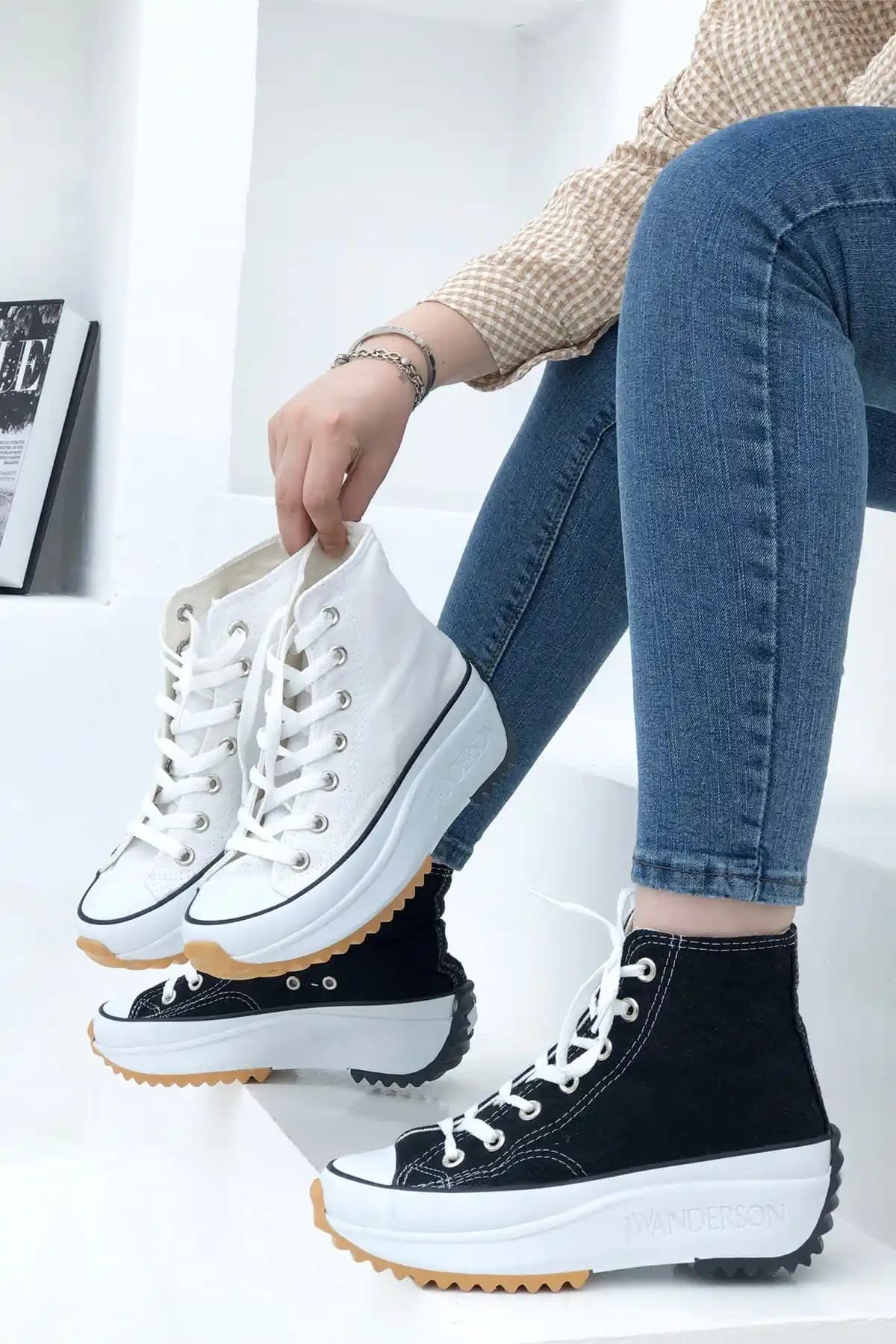 Yüksek Converse Modelleriyle Tarzınızı Yükseltin: Moda ve Şıklığın Zirvesi