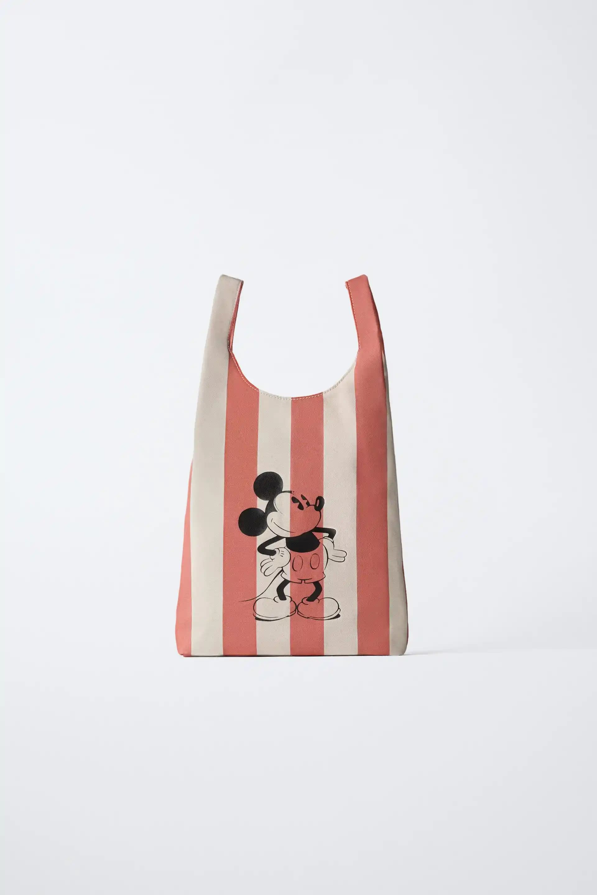 Zara Mickey Mouse Çantalar ile Çocuk ve Gençler İçin Eğlenceli ve Şık Moda Seçenekleri