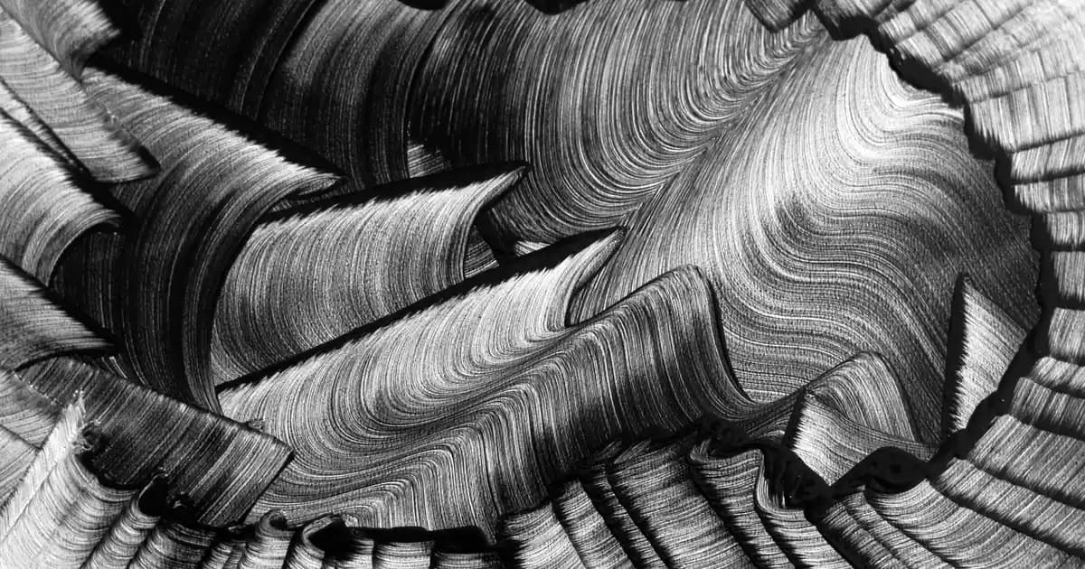 Zara Zımbalı Çanta Modelleri ve Stil İpuçları Günlük ve Özel Kullanımlar İçin