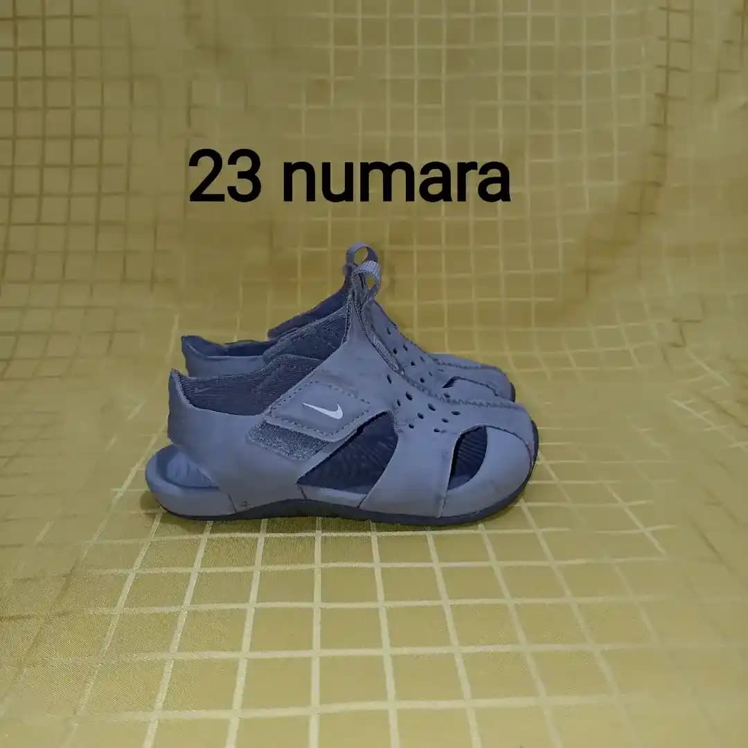 23 Numara Nike Ayakkabılarıyla Moda ve Rahatlığı Bir Arada Yakalayın
