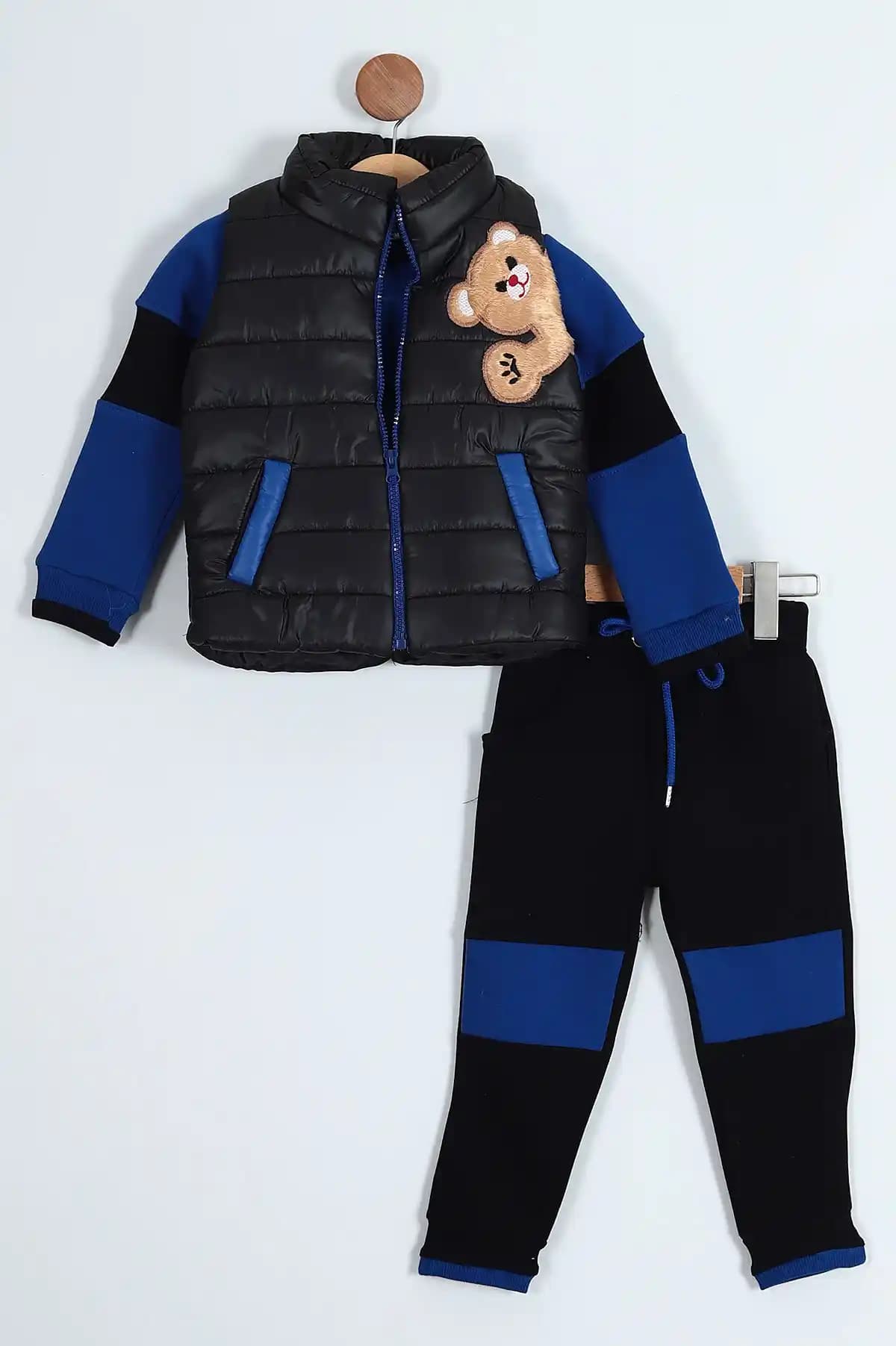 3 Yaş Erkek Çocuklar İçin Şık ve Konforlu Takım Modelleri ve Trendler