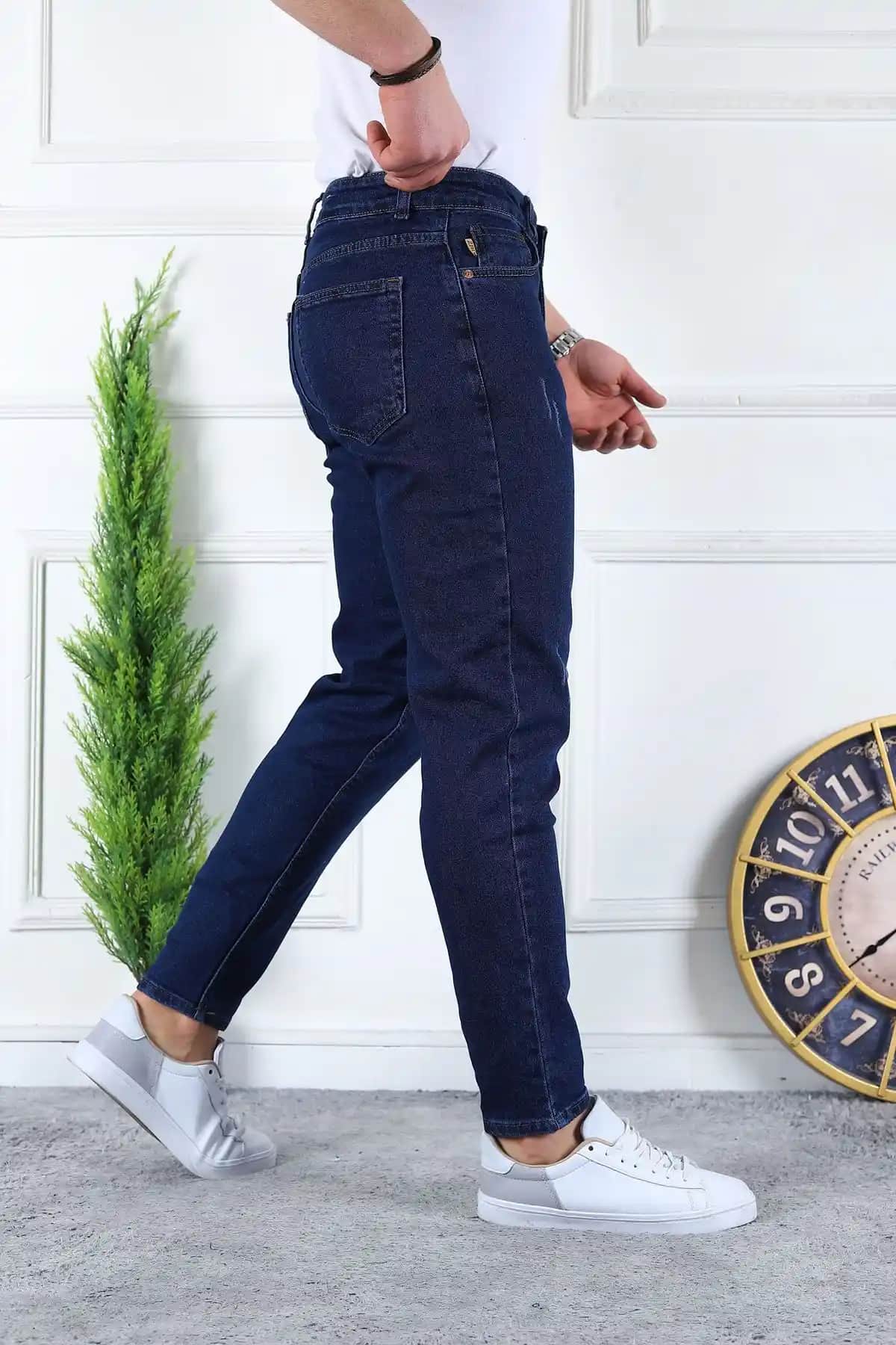 34-30 Kot Pantolon: Moda Dünyasında Kendini İfade Etmenin Şık ve Rahat Yolu