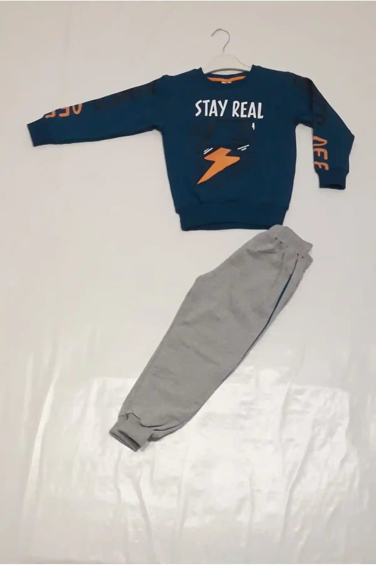 5 Yaş Erkek Çocuklar İçin Güncel Kıyafet Trendleri ve Stil Rehberi