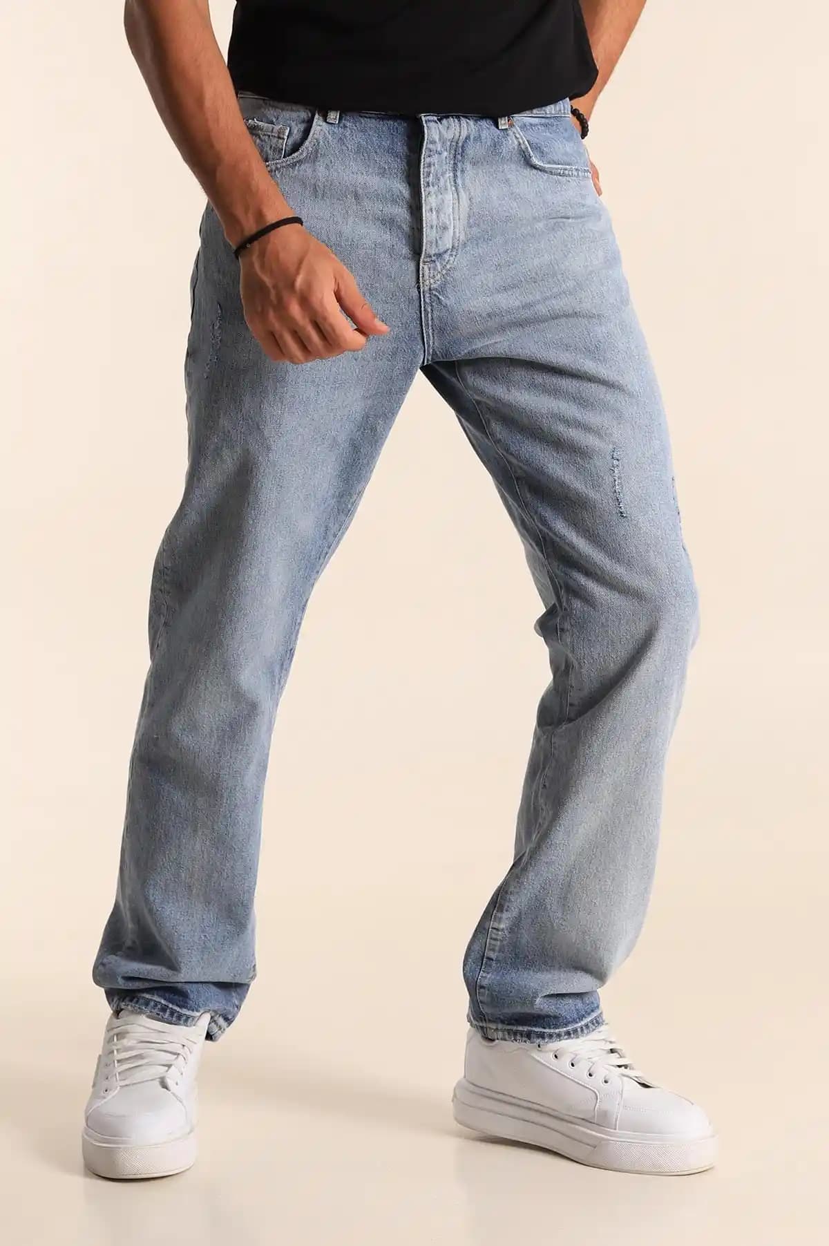 Açık Mavi Bol Paça Kot Pantolon: Moda ve Konforun Buluştuğu Güncel Trendler