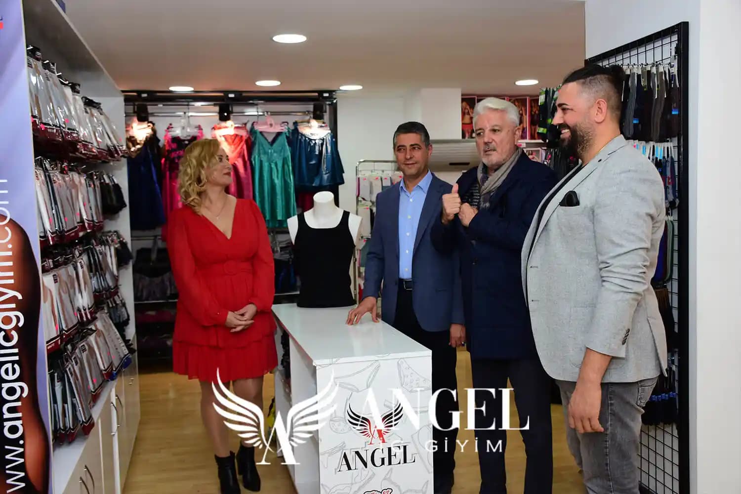 Adana Giyim Mağazaları ve Moda Trendleri: Şehirde Tarz ve Alışkanlıkların İncelenmesi
