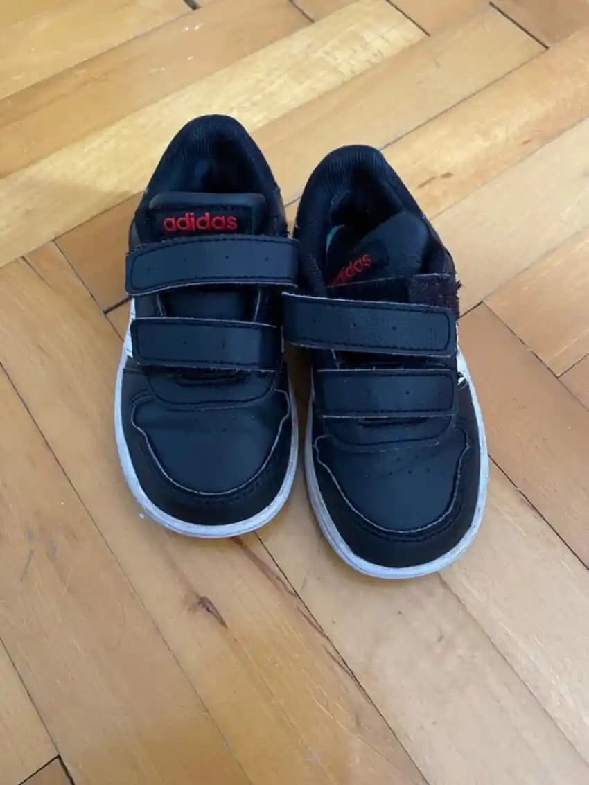 Adidas 1 Yaş Çocuk Ayakkabıları: Moda ve Konforun Birlikte Sunulduğu Seçenekler