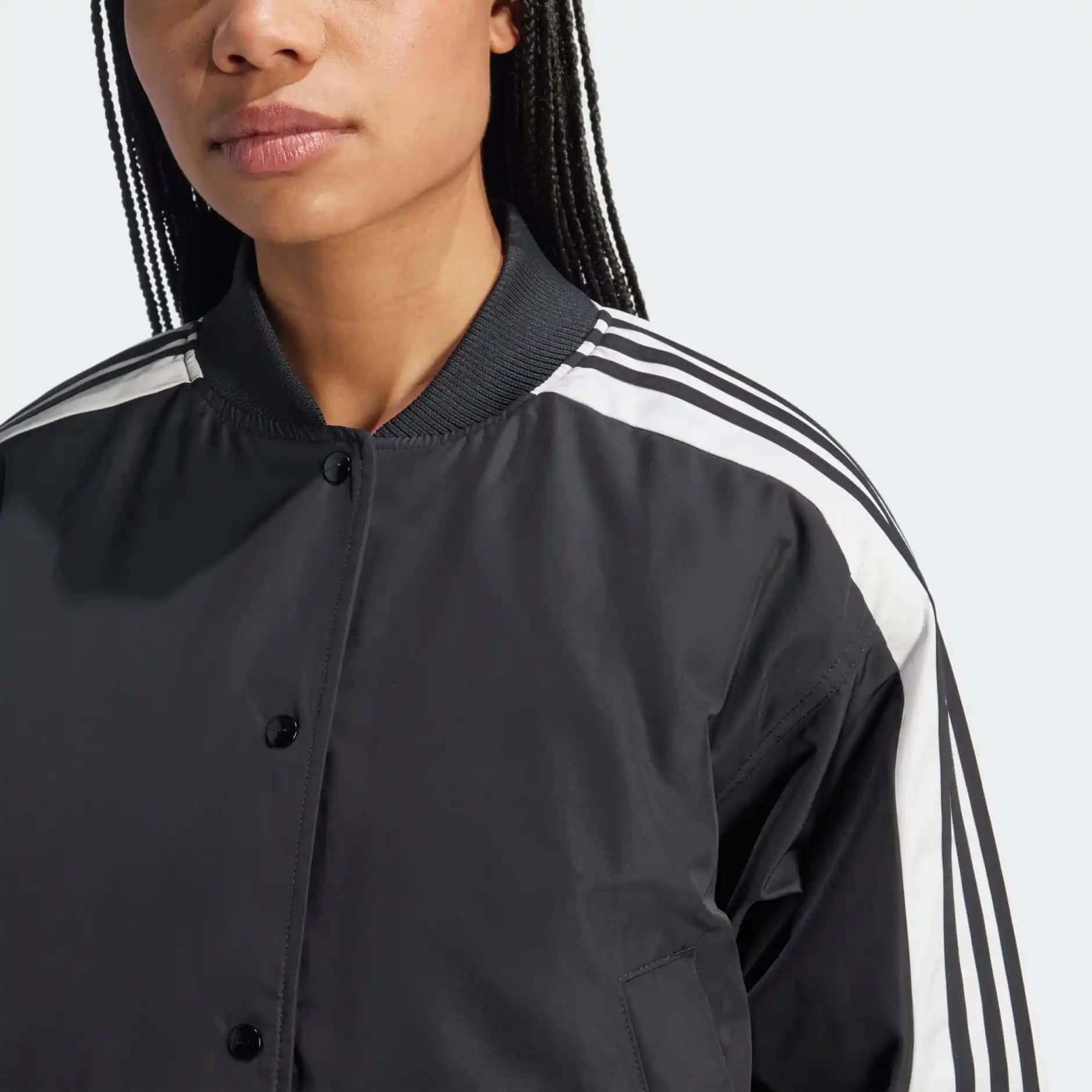 Adidas Bomber Ceketler: Güncel Moda Trendleri ve Stil İpuçları
