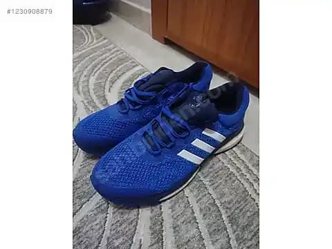 Adidas Orijinal Erkek Ayakkabıları: Şıklık ve Performansın Mükemmel Birleşimi