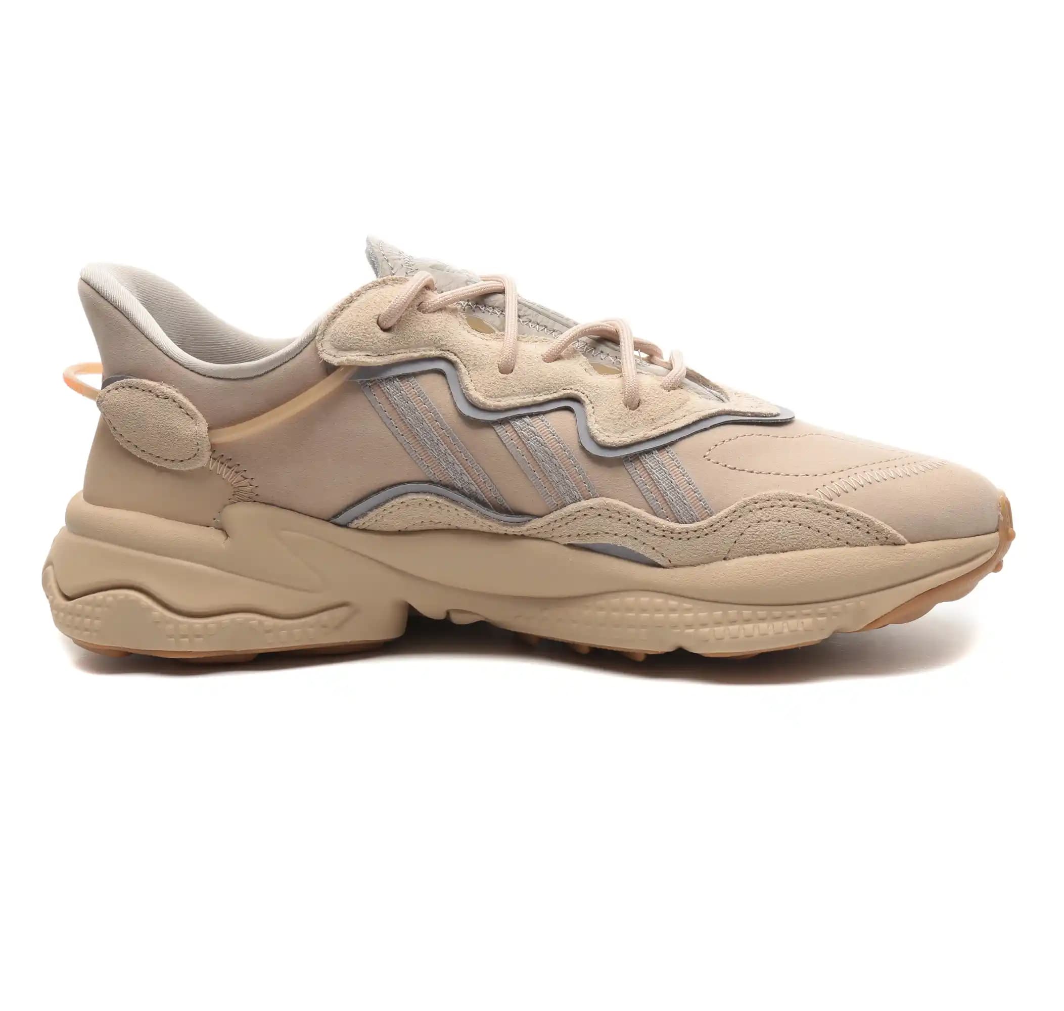 adidas Ozweego Erkek Krem Sneakerlar: Günlük Şıklık ve Rahatlık İçin Modern Moda Seçeneği