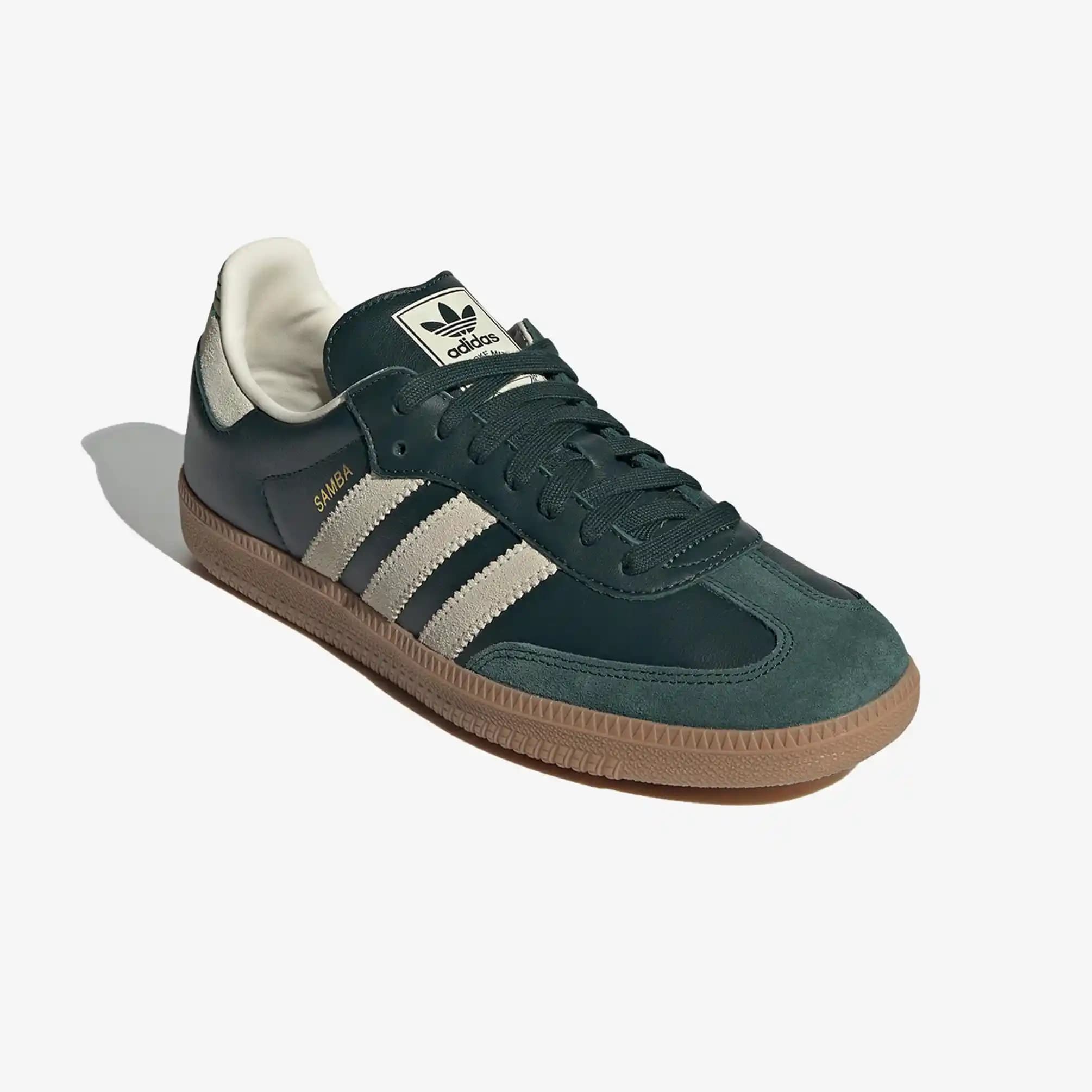 Adidas Samba Superstep: Modern Tasarımıyla Moda Dünyasında Öne Çıkan Ikonik Sneakers