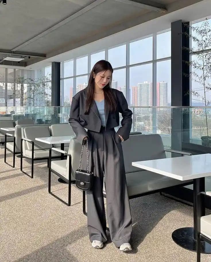 Armut Vücut Tipine Uygun Pantolon Seçimi ve Stil İpuçları