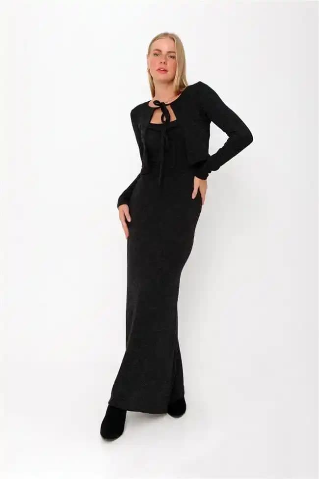 Askılı Takım Elbise Modasında Yenilikçi Trendler ve Kombinasyon Önerileri