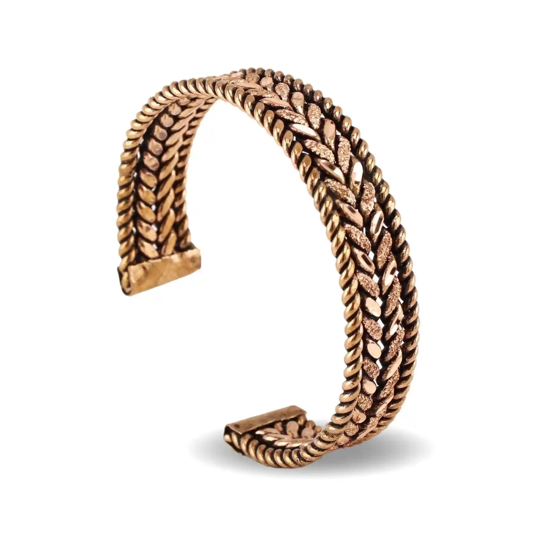 Bakır Bileklikler: Moda ve Sağlığın Buluştuğu Zarif Takı Seçenekleri ve Trendler