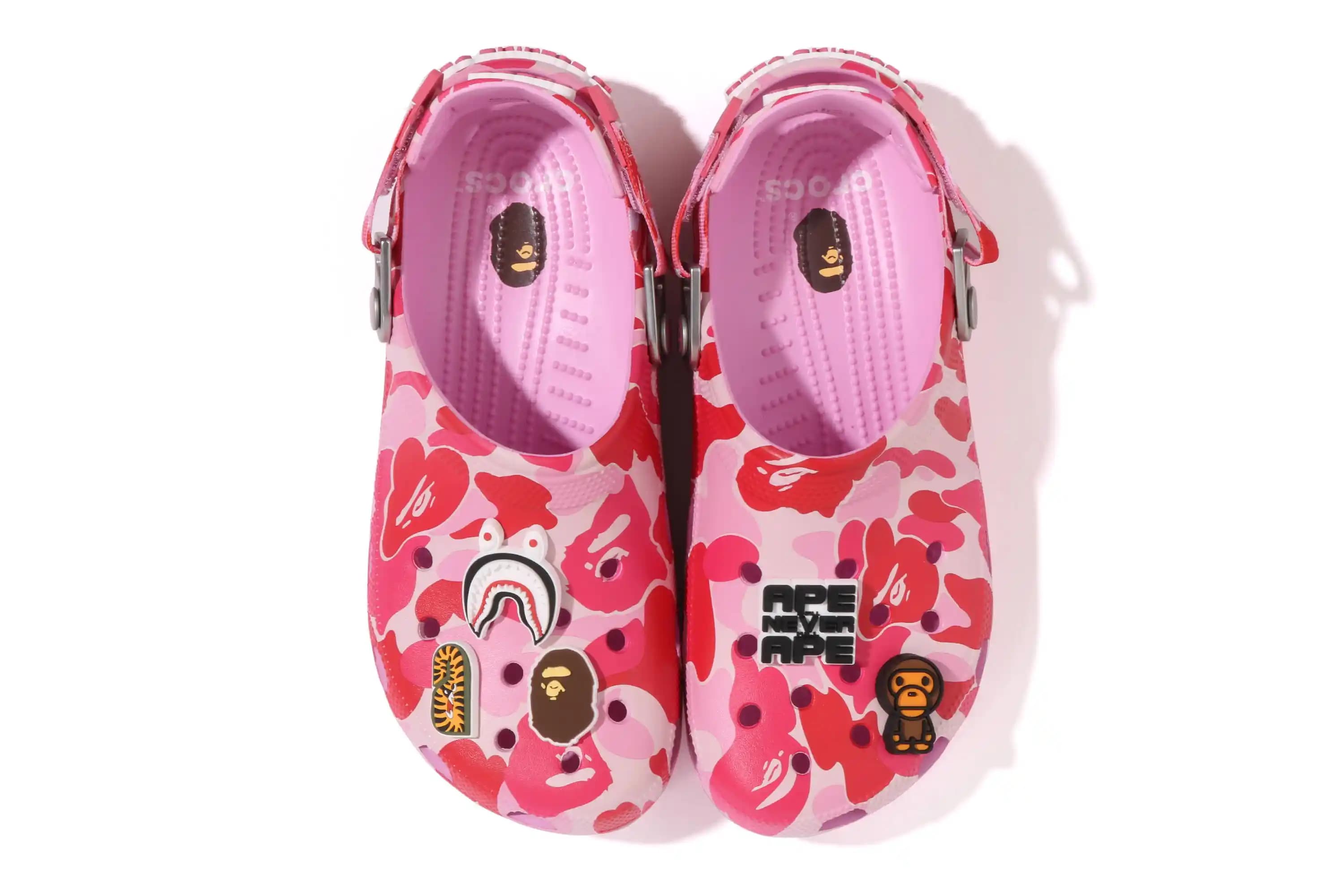 BAPE ve Ayakkabı İşbirliği: Moda Dünyasında Yenilikçi ve Popüler Koleksiyonlar