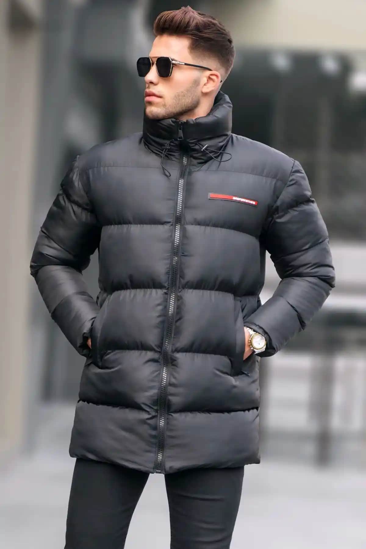 Basic Şişme Mont: Kış Aylarında Şıklık ve Fonksiyonellik İçin Ideal Seçenekler