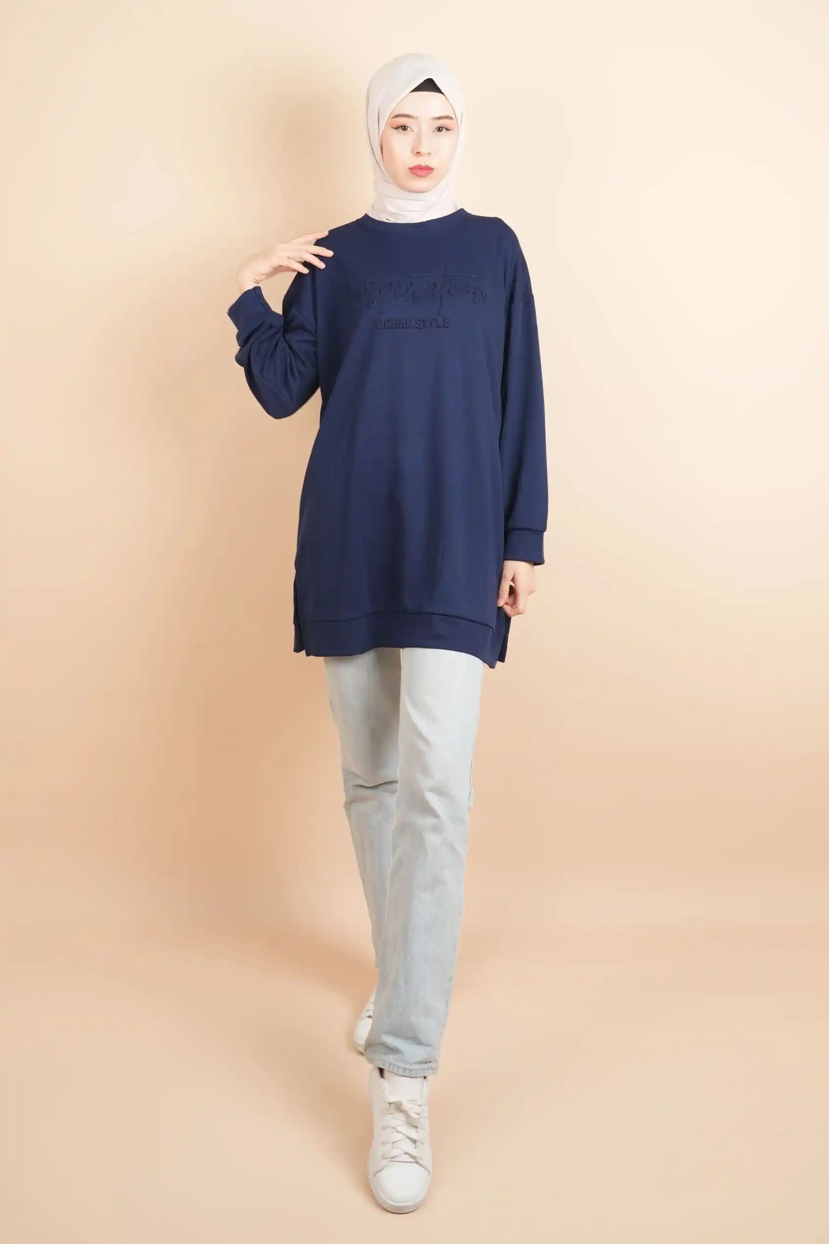Bayan Sweatshirt Tesettür Modasında Şıklık ve Konforun Mükemmel Buluşması