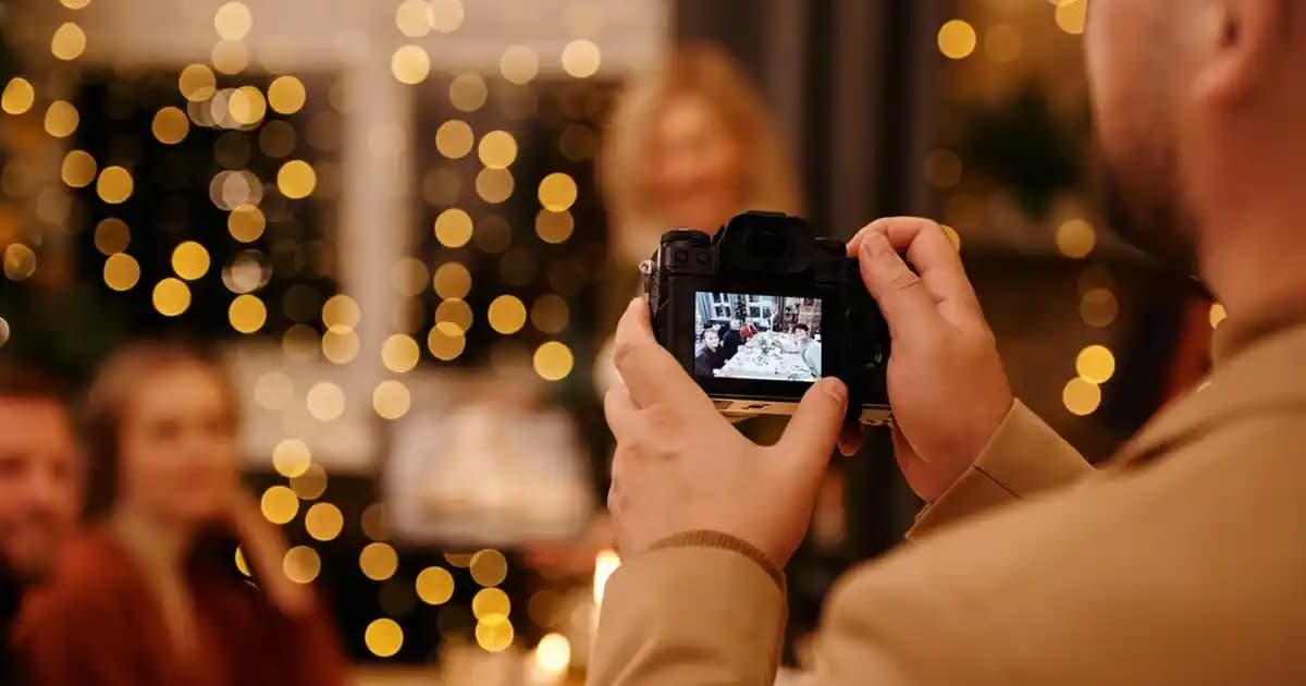 Bebek Boğazlı Kazaklar: Kış Modasında Zamansız Şıklık ve Güncel Trendler