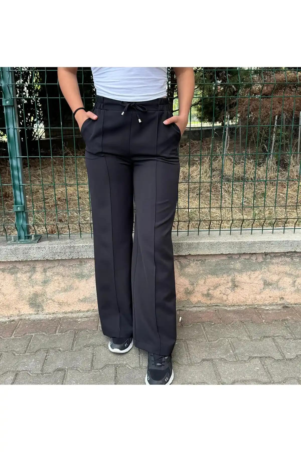 Belden Lastikli Pantolonlar: Moda ve Konforun Buluştuğu Güncel Trendler