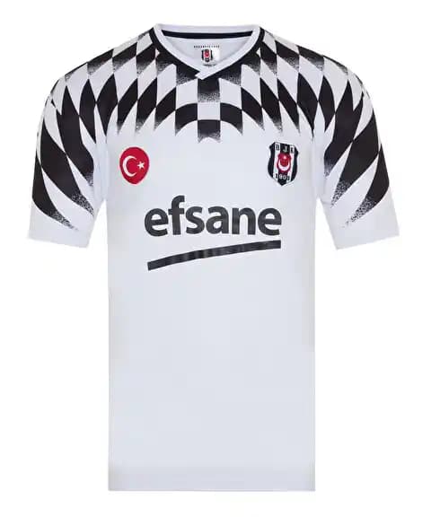 Beşiktaş Efsane Forması: Futbol ve Moda Dünyasının Buluşma Noktası