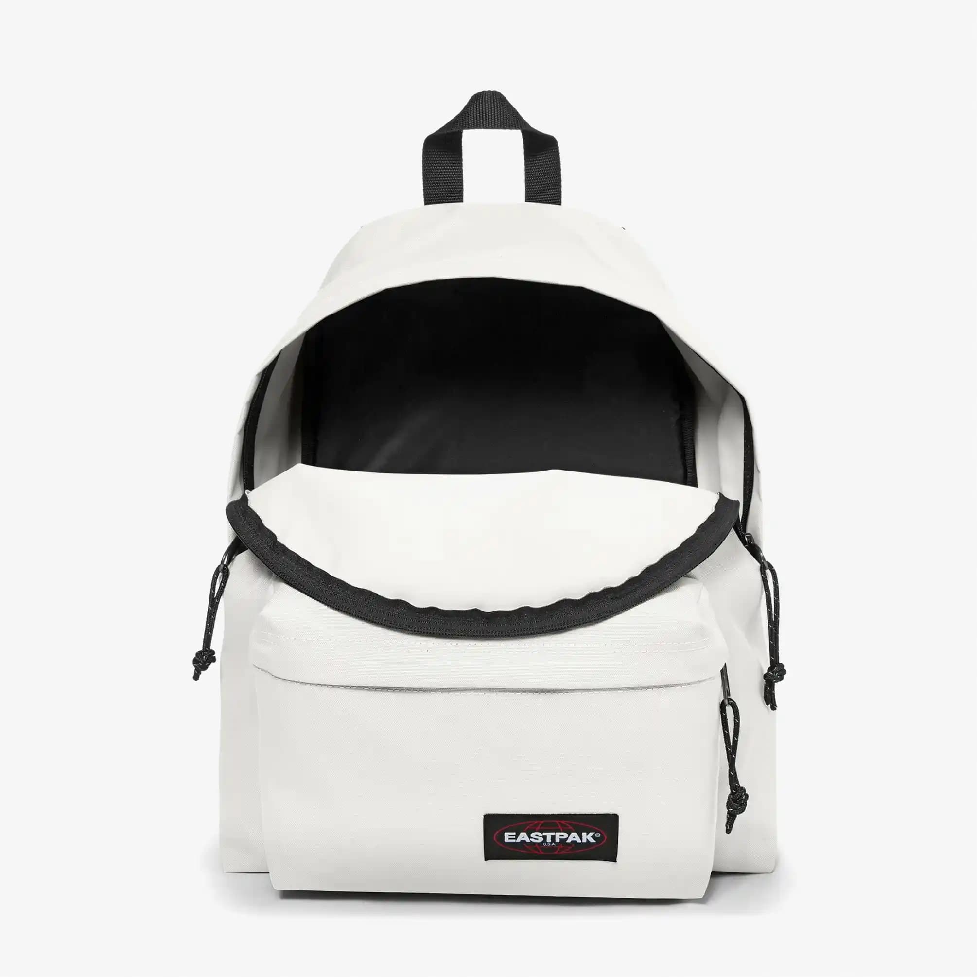 Beyaz Eastpak Sırt Çantası Moda ve Fonksiyonellikte Modern Çözüm