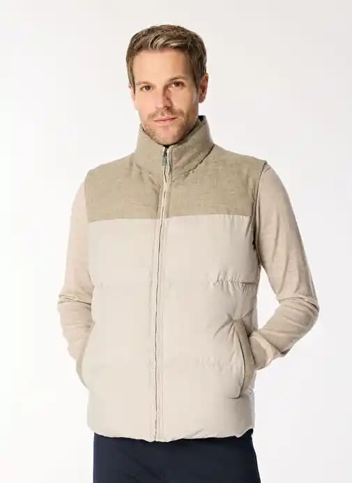 Beymen Business Yelekleri: Modern Erkekler İçin Şık ve Fonksiyonel Tasarımlar