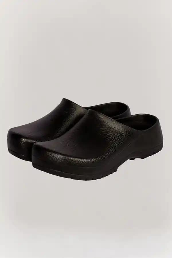 Birkenstock Aşçı Terliği: Konfor ve Şıklığın Modern Moda Trendleriyle Buluşması