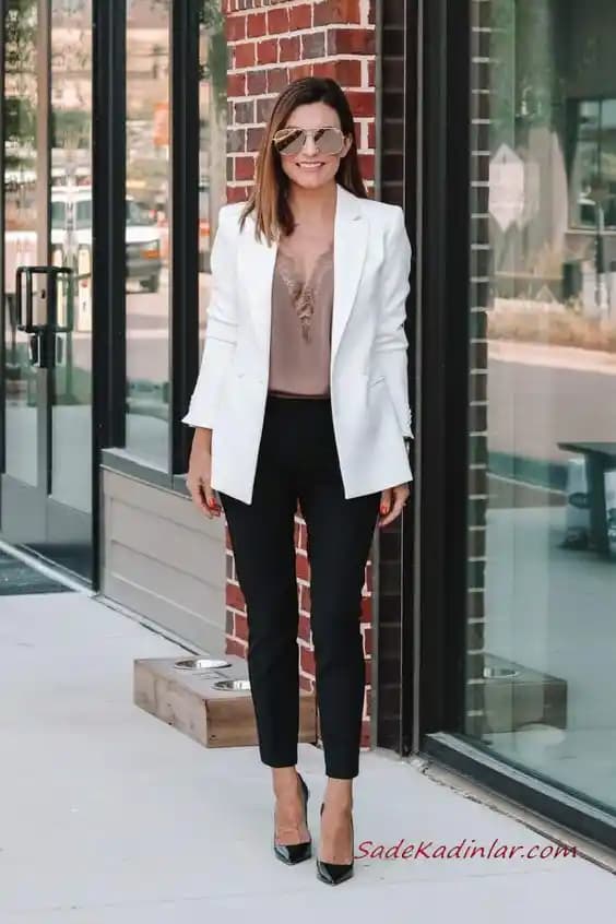 Blazer, Ceket ve Tayt Kombinleri: Modern Kadınlar İçin Stil ve Konforun Buluşması