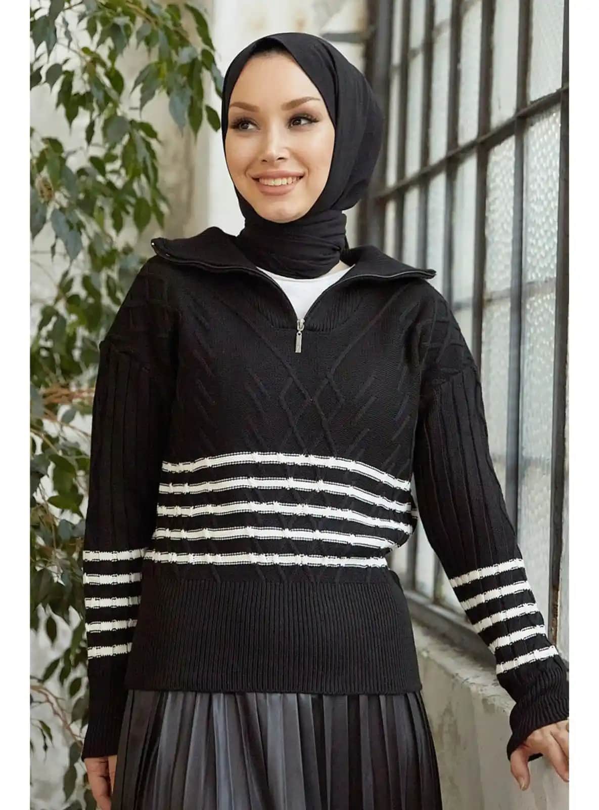 Boğazı Fermuarlı Kazaklar Moda ve Fonksiyonelliğin Şık Buluşması