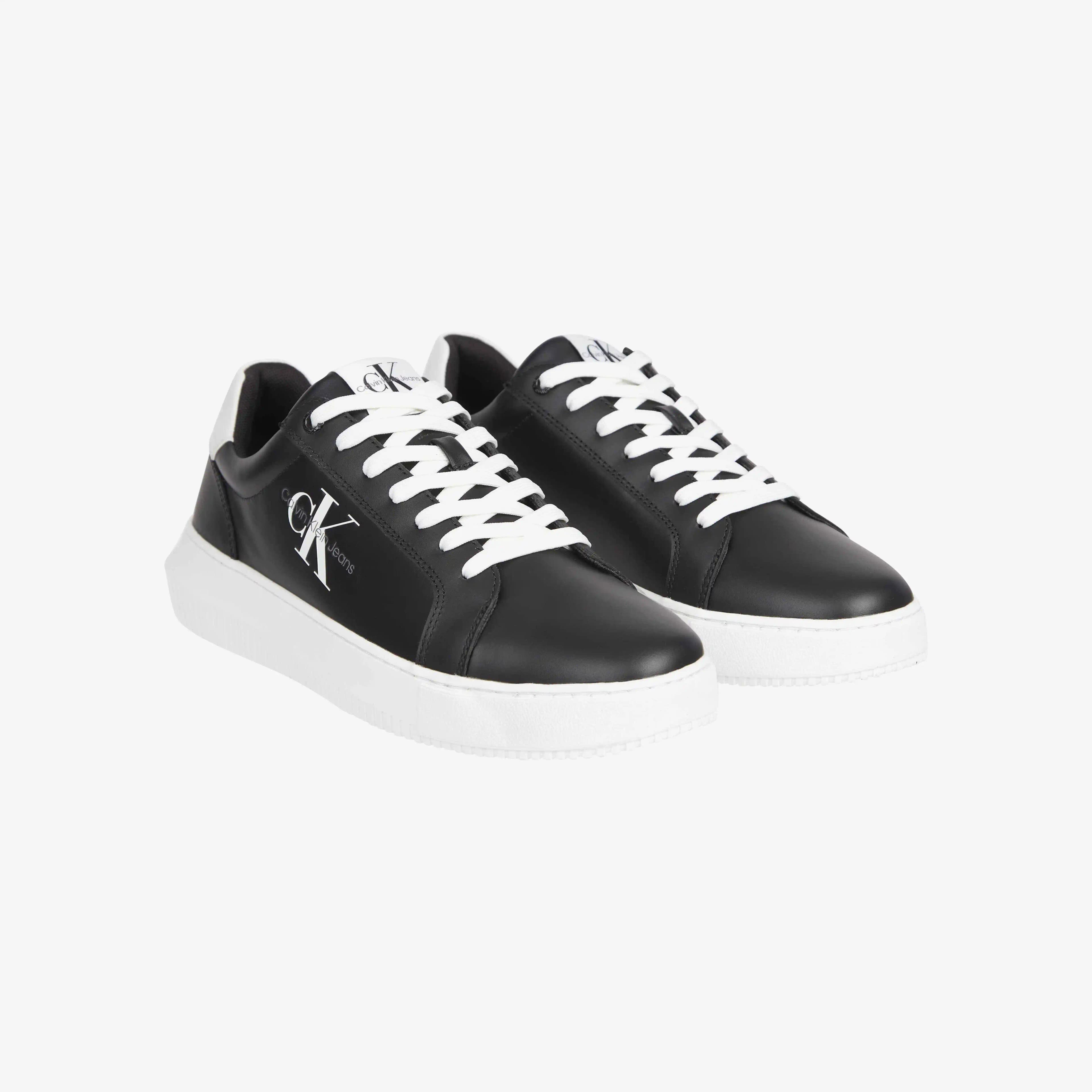 Calvin Erkek Ayakkabıları: Şıklık ve Konforu Bir Arada Sunan Modern Tasarımlar