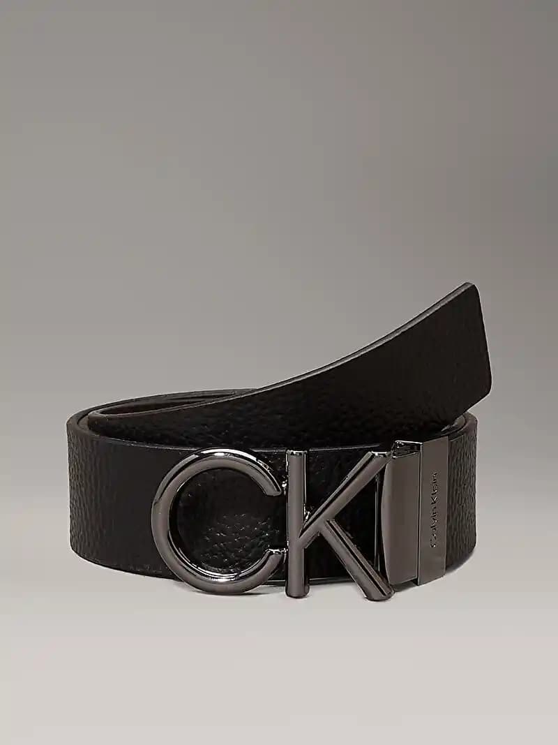 CK Erkek Kemerleri Moda ve Stil İkonu Olarak Zarafet ve Kalitenin Simgesi