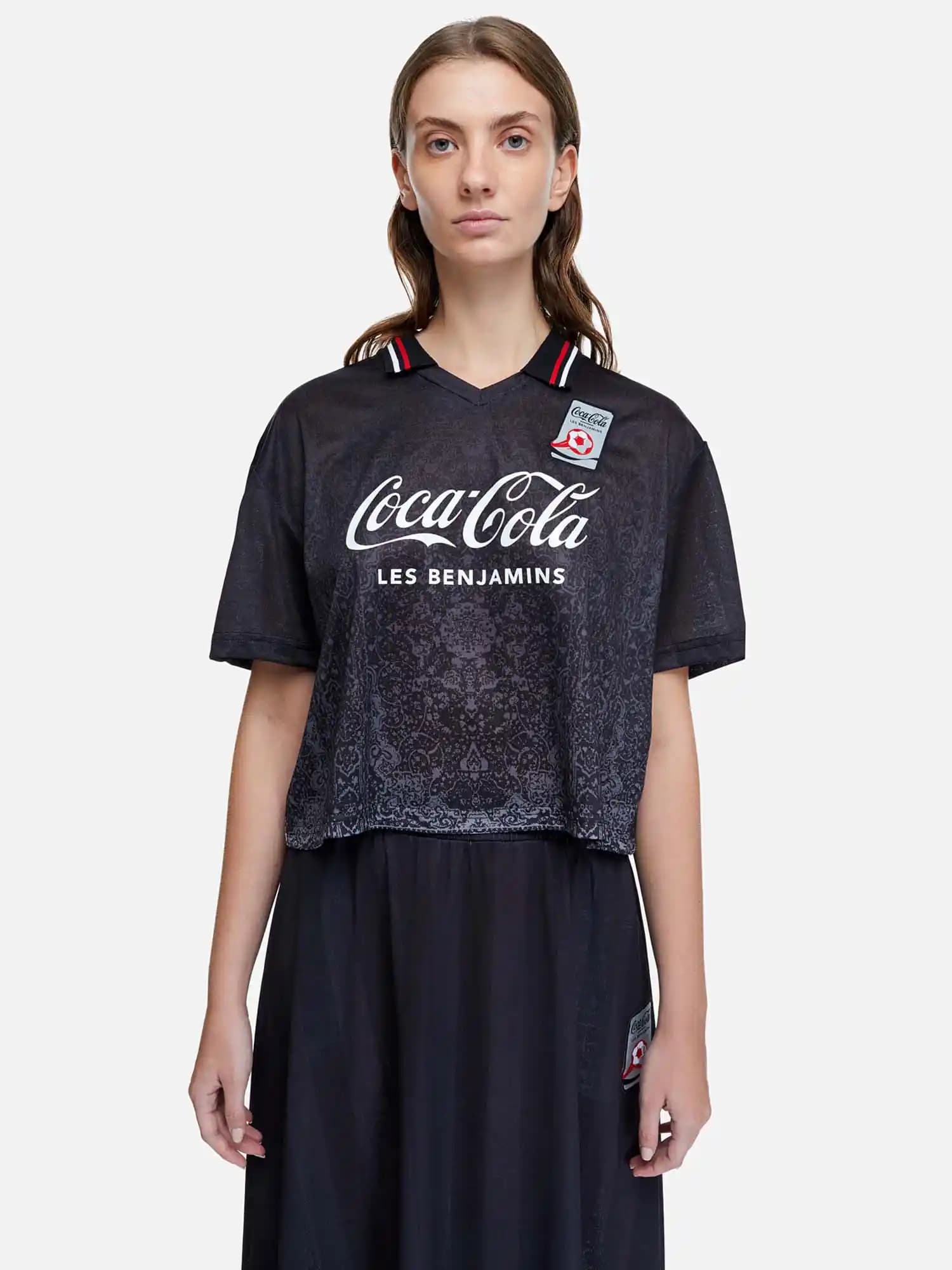Coca-Cola ve Les Benjamins İş Birliği Moda Dünyasında Yenilikçi Bir Trend Olarak Öne Çıkıyor