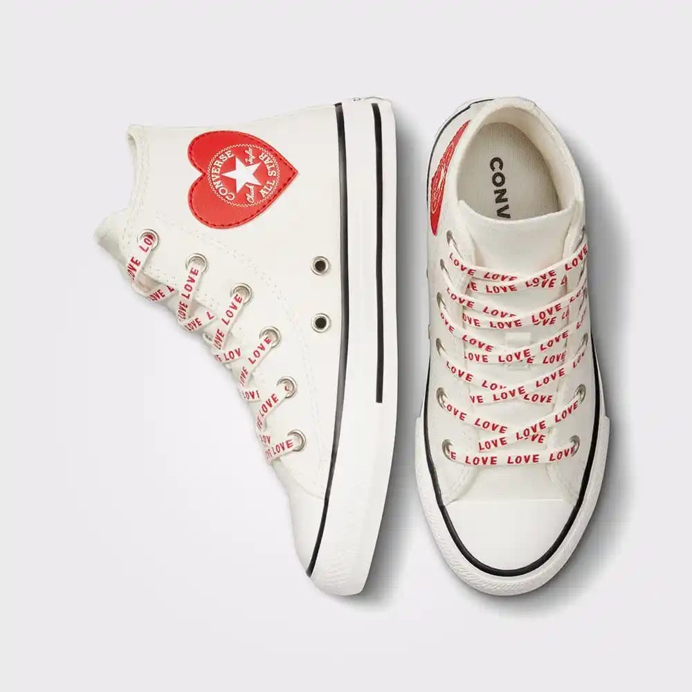 Converse Kalpli Modelleri: Duygusal ve Şık Tasarımlarla Kendinizi İfade Edin