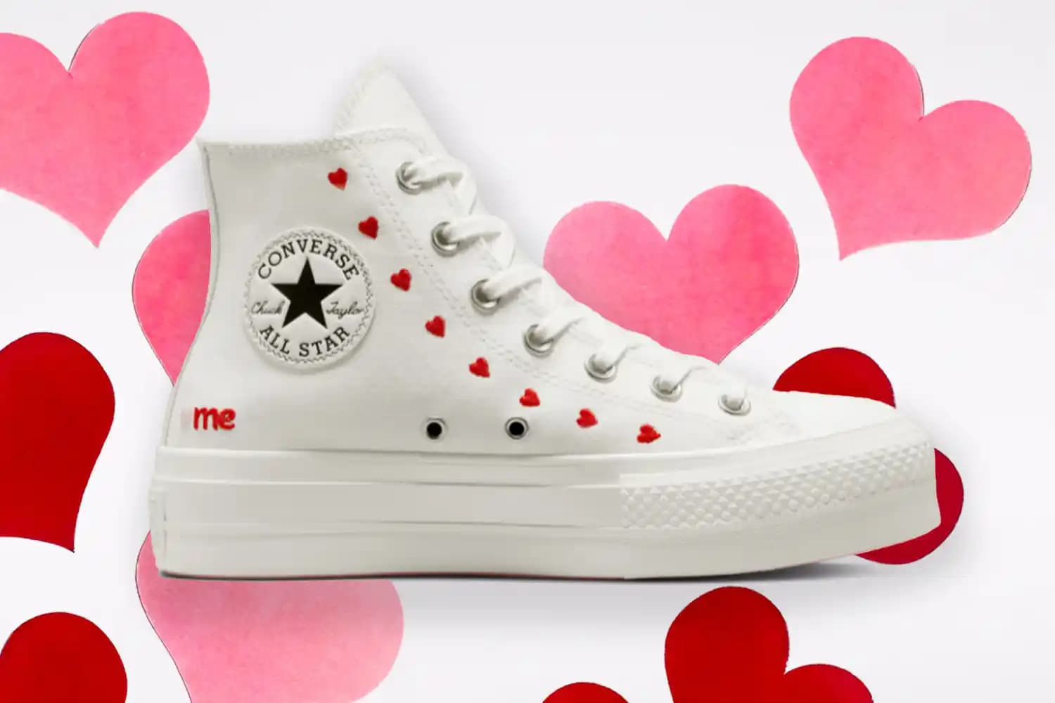 Converse Love Serisi: Romantizm ve Yeniliğin Moda Dünyasındaki Yansıması