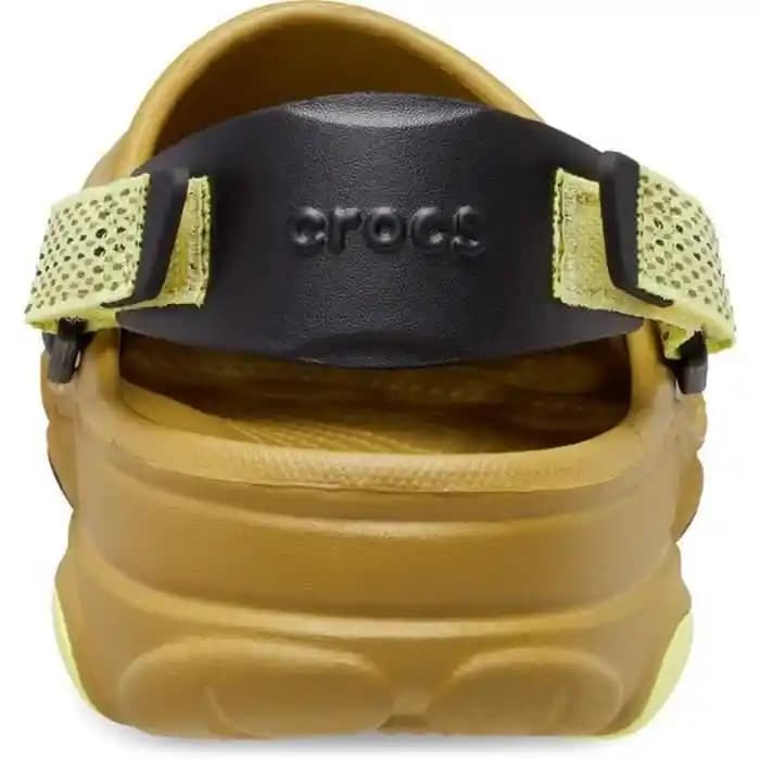 Crocs Modada Konfor ve Tarzın Buluşması: Güncel Trendler ve Tasarım Çeşitliliği