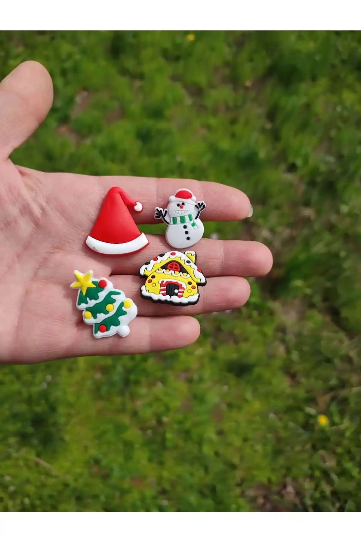 Crocs Terlik Kombinasyonlarıyla Rahat ve Şık Görünüm Yaratma Rehberi