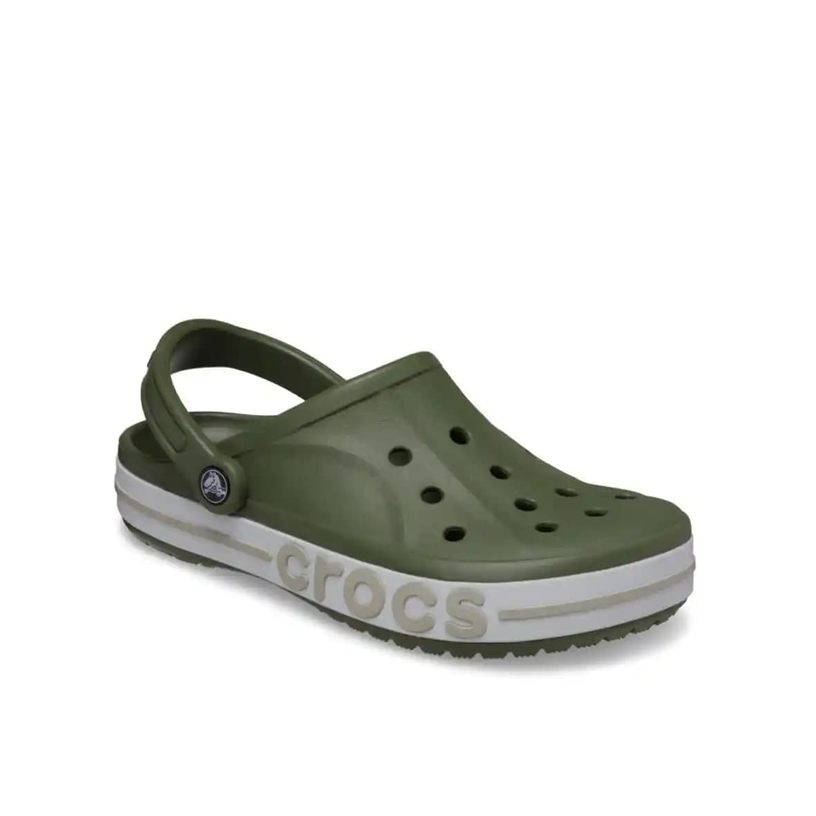 Crocs Terlikler: Konfor ve Şıklığı Bir Arada Sunan Moda Trendleri ve Tasarım Özellikleri
