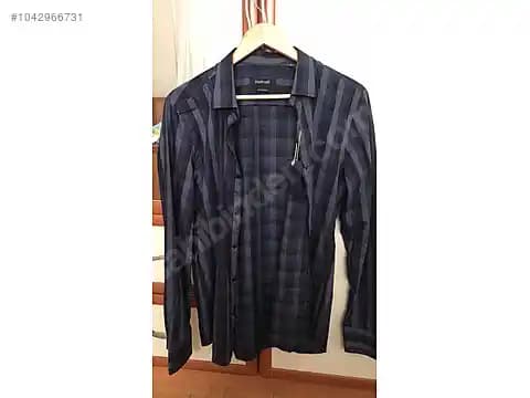 Daffari Gömlek Modada Şıklığın ve Rahatlığın Buluştuğu Trend Parça