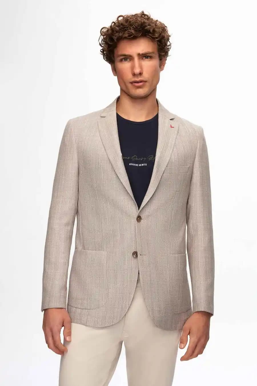 Damat Erkek Ceketi Modası ve Seçiminde Dikkat Edilmesi Gerekenler