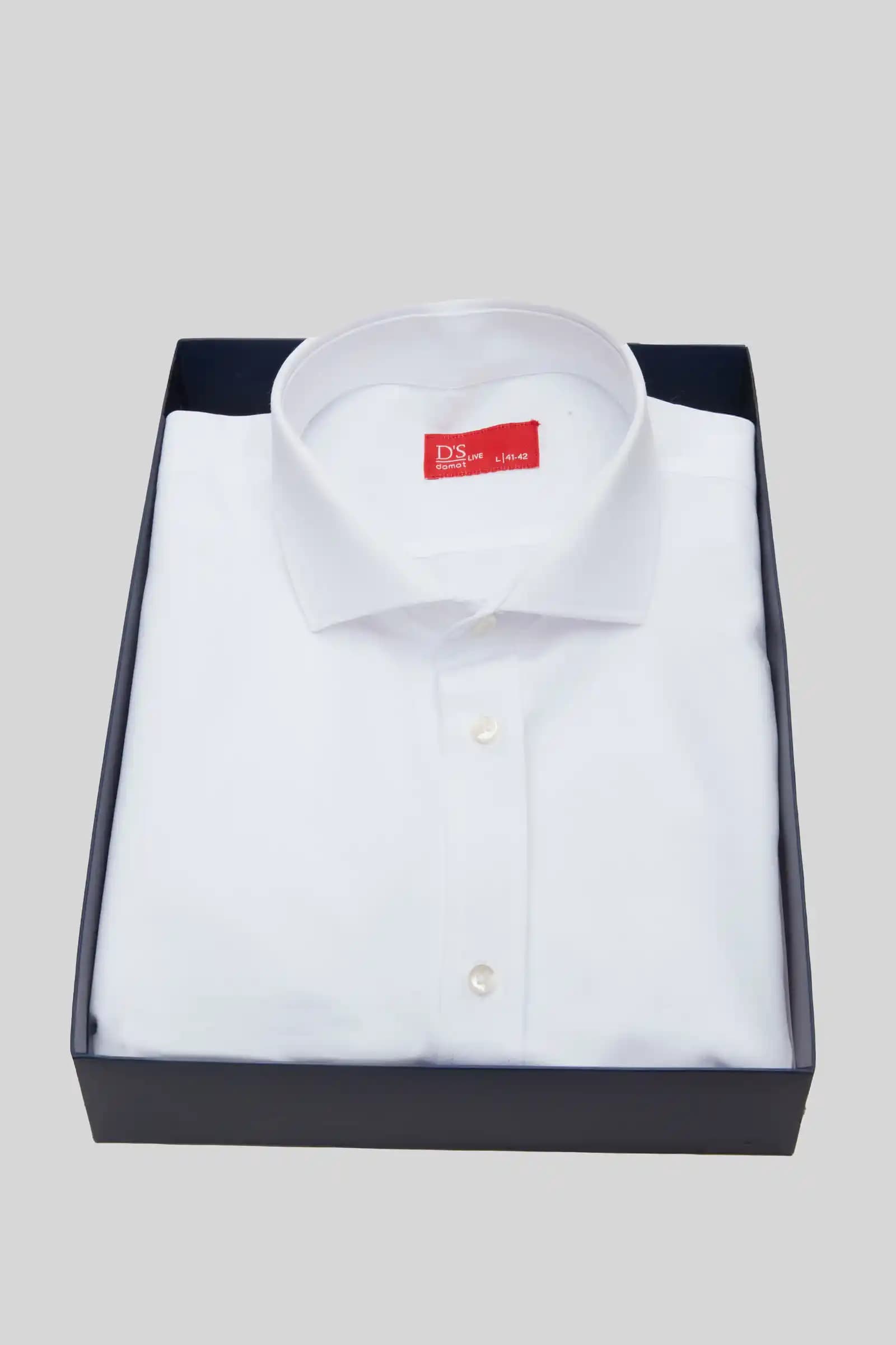 Damatlar İçin Beyaz Gömlek Seçenekleri ve Stil Önerileri 2023