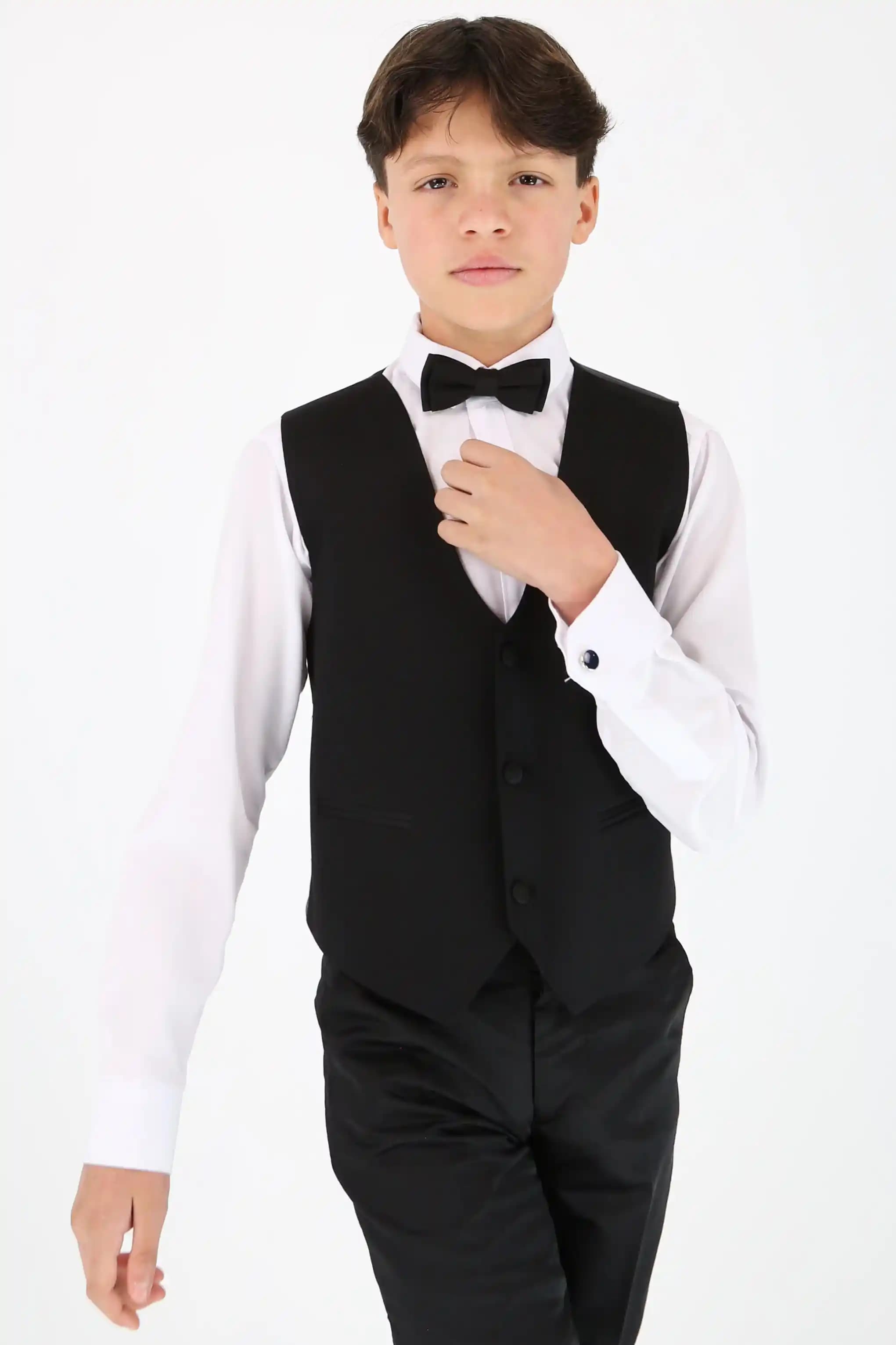 Damatlık ve Spor Takım Elbise: Erkek Modasında Çift Tarzın Güncel Trendleri ve Kombinasyon İpuçları