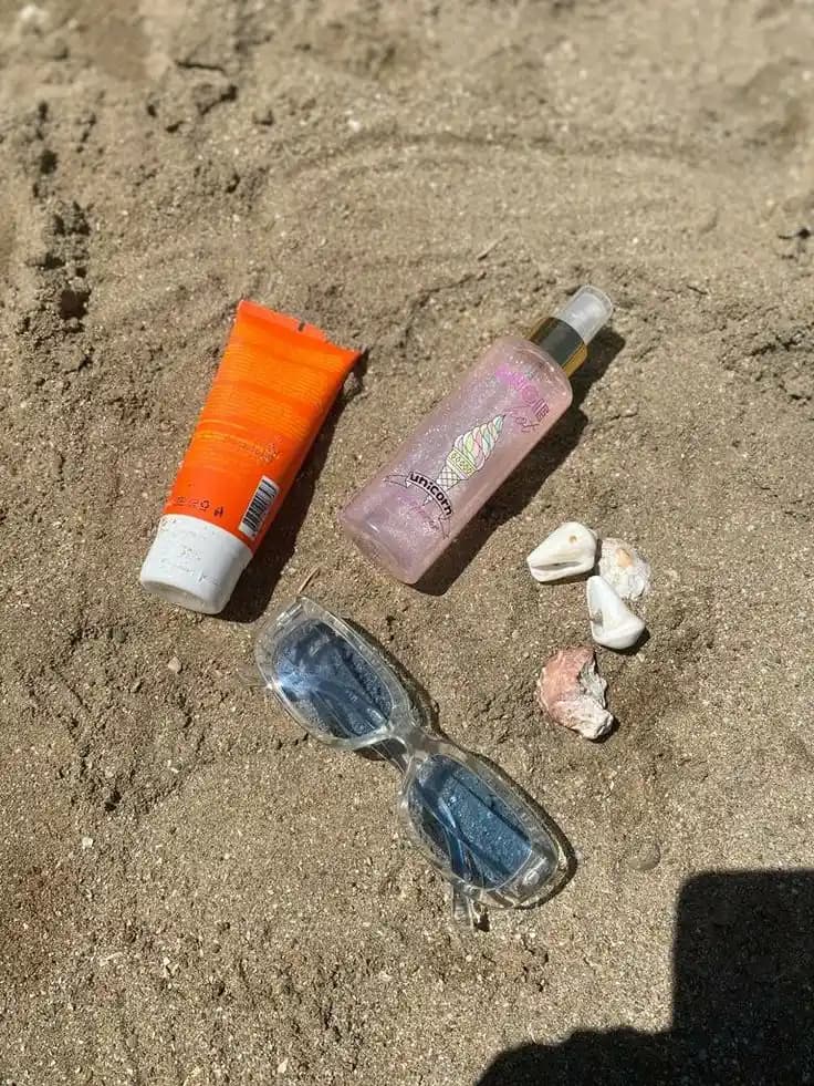 Deniz Güneş Gözlükleri: Moda ve Göz Sağlığını Bir Arada Sunan Seçenekler