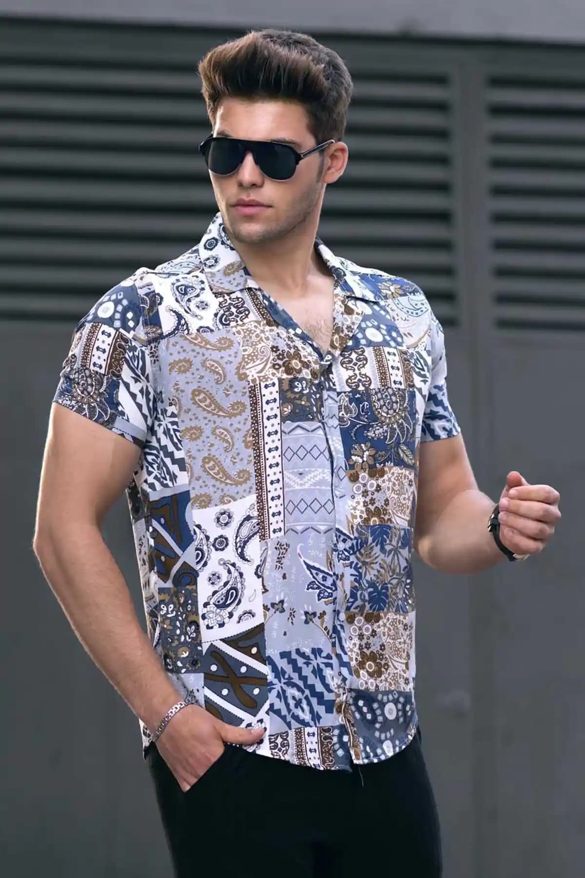 Desenli Kısa Kollu Gömlekler: Erkek Modasında Şıklık ve Rahatlığın Buluşması